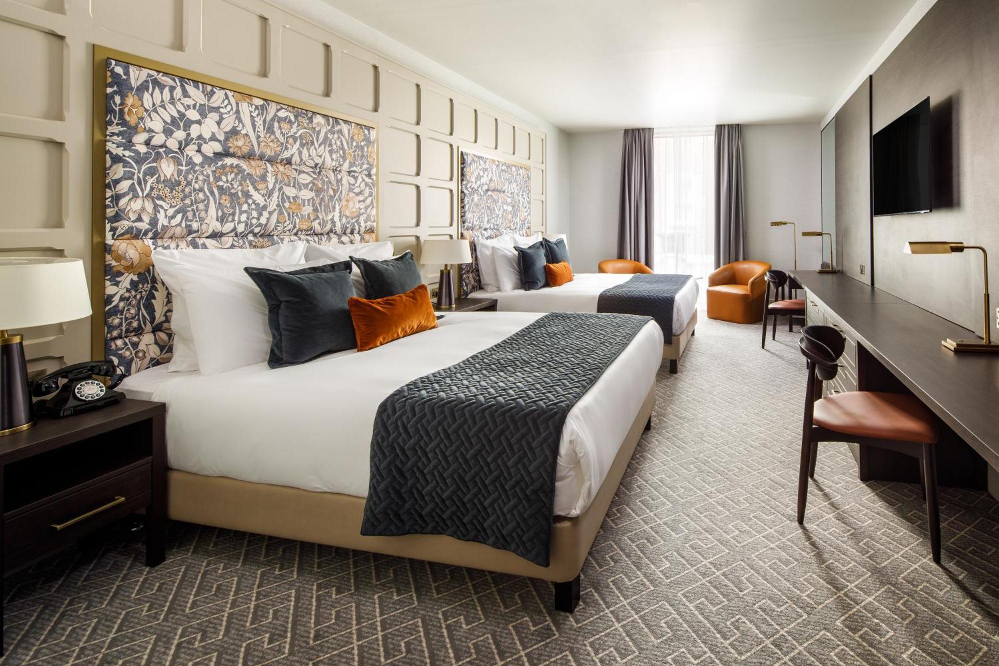 The Municipal Hotel Liverpool - Mgallery Exterior foto A guest room at the Wynn Las Vegas